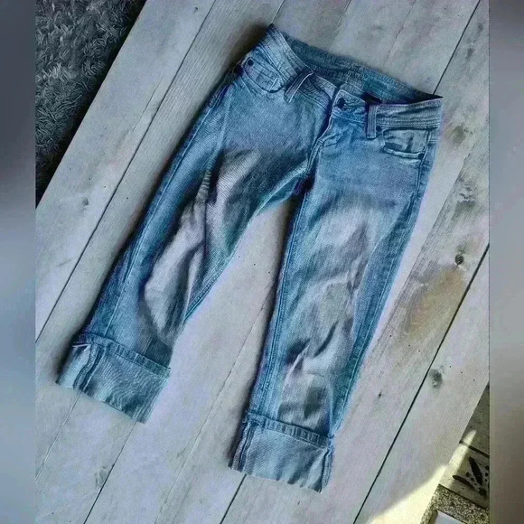 Zanadi Jeans Denim Cuffed Capris Embroidered Women's Size  1 - Picture 7 of 7